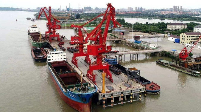 江苏概述露天料场港口封闭问题的实行方法